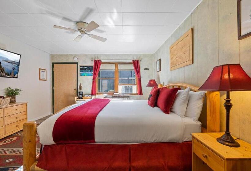 فندق صغير Mother Nature S Inn