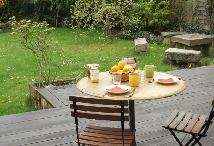 Bed and Breakfast Au Coeur De Soissons 1