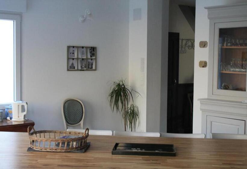 Bed and Breakfast Domaine La Garence