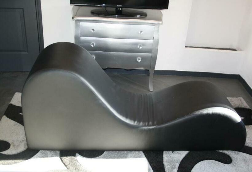 مبيت وإفطار La Parenthese Amoureuse