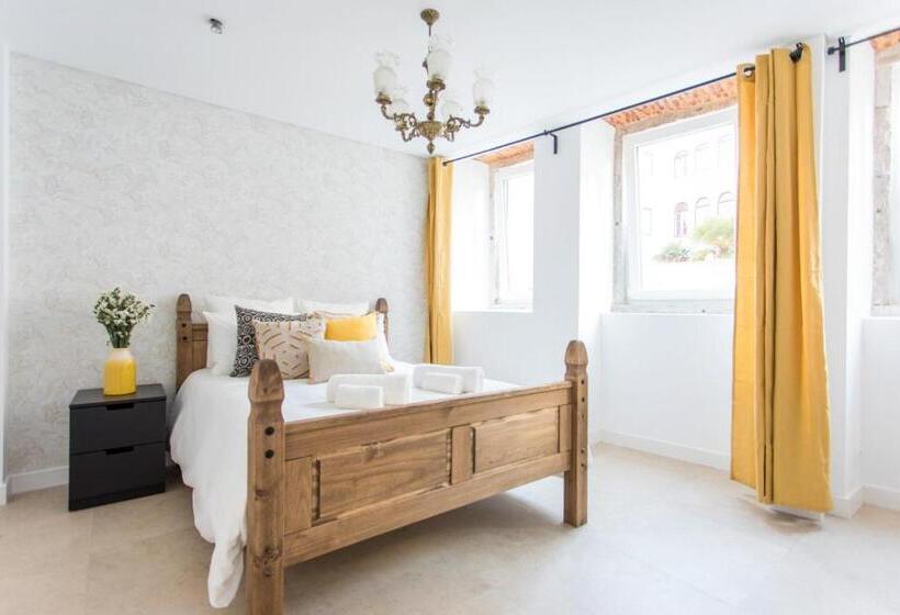 تختخواب و صبحانه Lx Design Apartment Near Congress Center