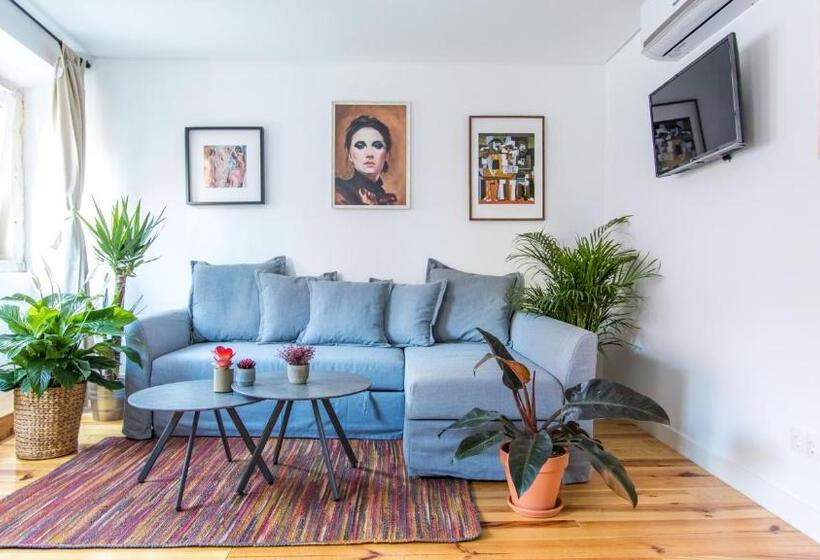 تختخواب و صبحانه Lx Design Apartment Near Congress Center