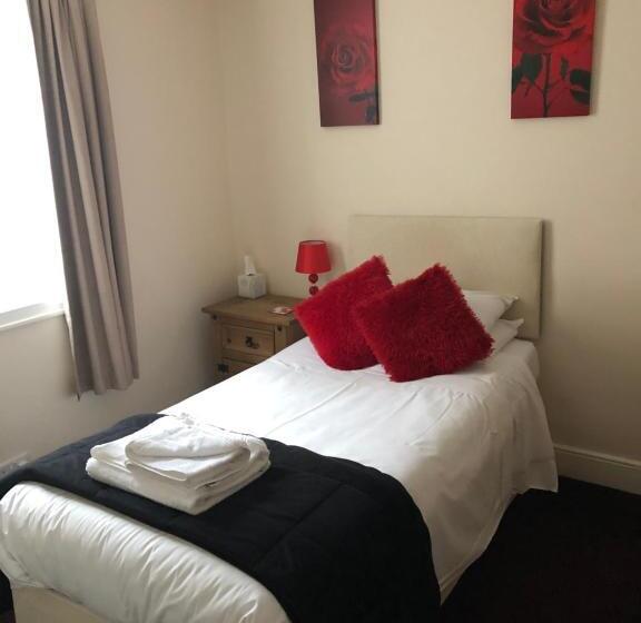 Bed and Breakfast The Magnet Tavern