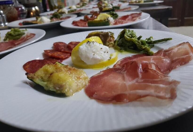 ホテル Agriturismo Petra Lucana