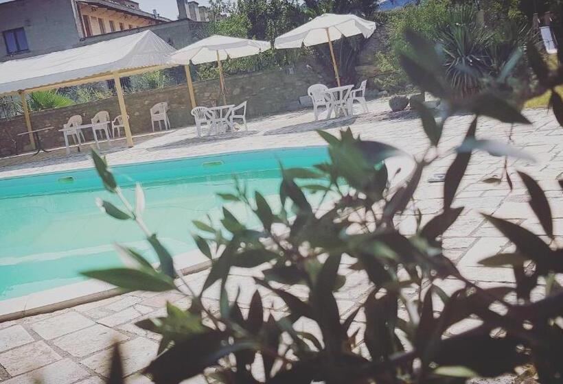 ホテル Agriturismo Petra Lucana