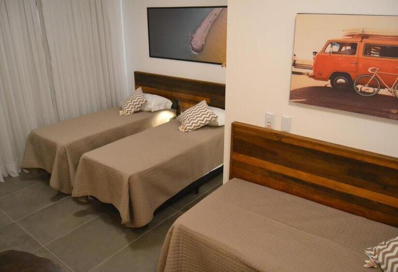 פנסיון Banzai Brava Suítes