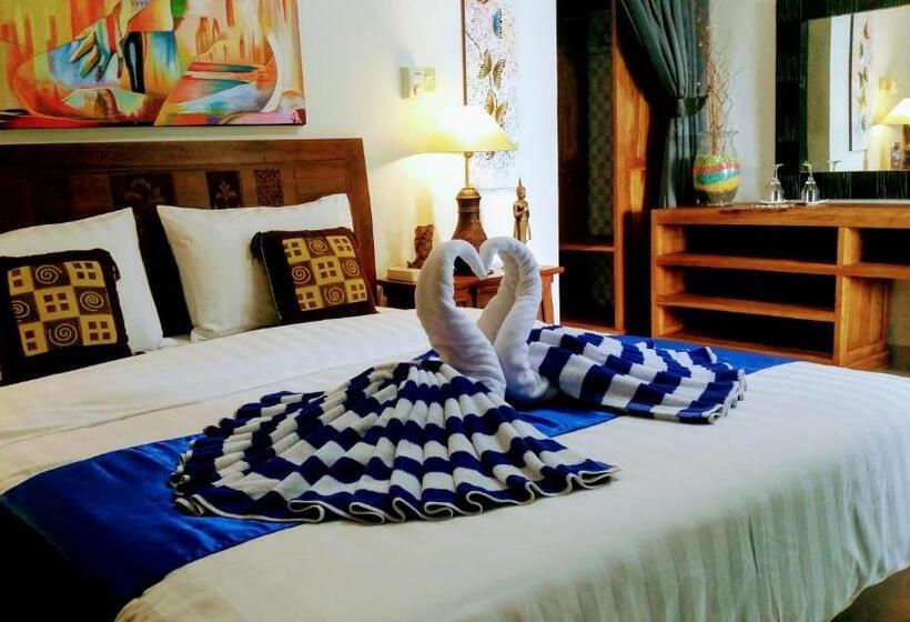 פנסיון Cantik Villa