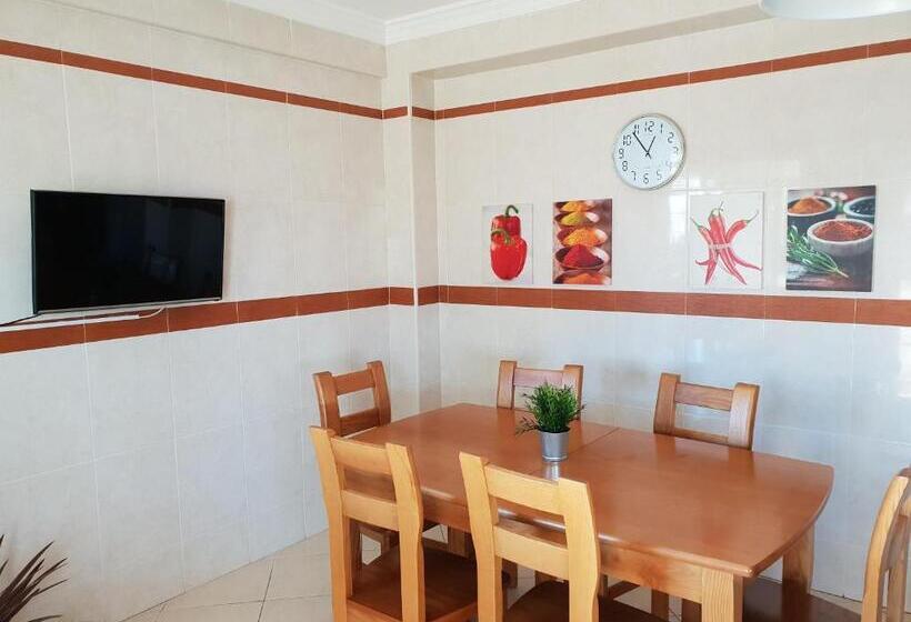 Пансион Downtown Guest House