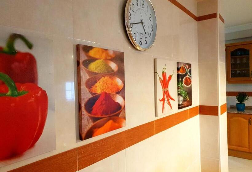 Пансион Downtown Guest House