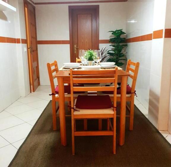 Пансион Downtown Guest House