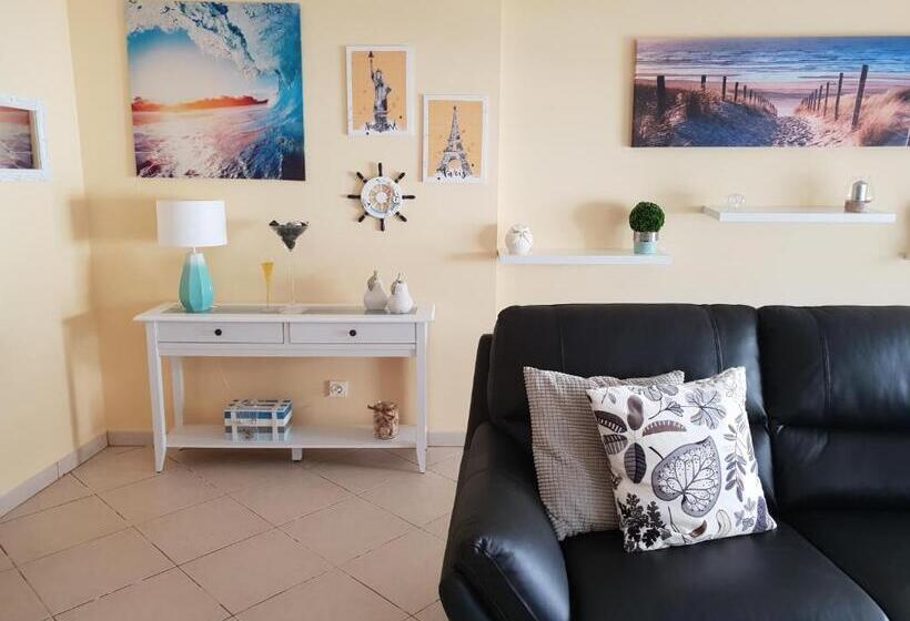 Пансион Downtown Guest House