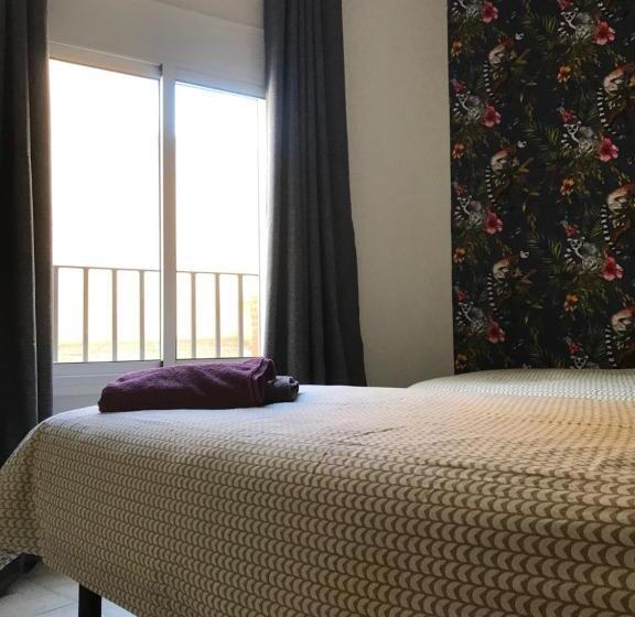 ペンション Hostal Casa Michaels