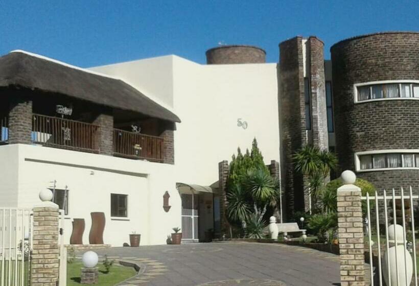 פנסיון Karoo View Guesthouse Cradock