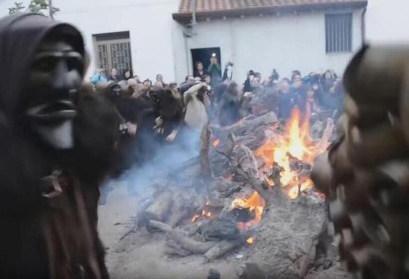 بنسيون Le Rose Di Santina