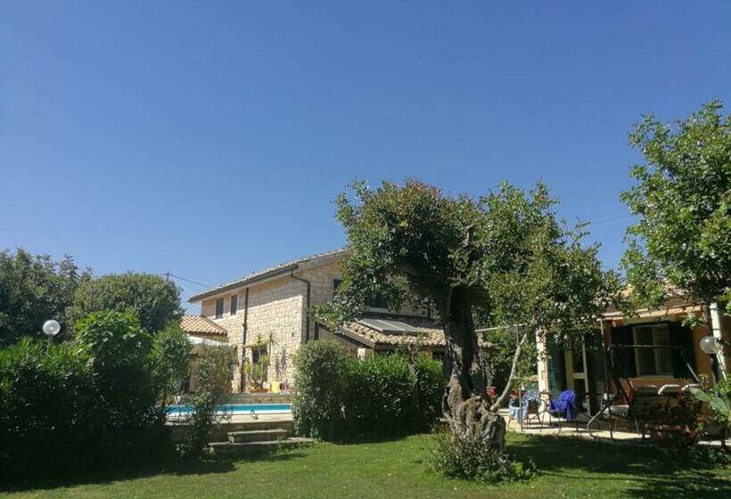 Пансион Karrua House   Magnolia Room