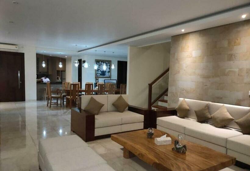 ペンション Ocean View Villa Uluwatu