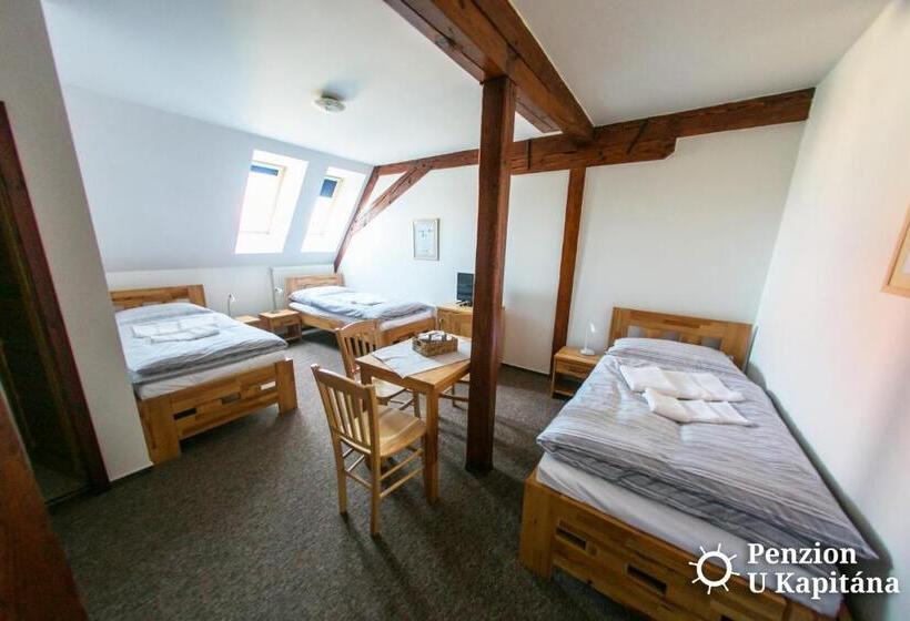 پانسیون Penzion U Kapitána