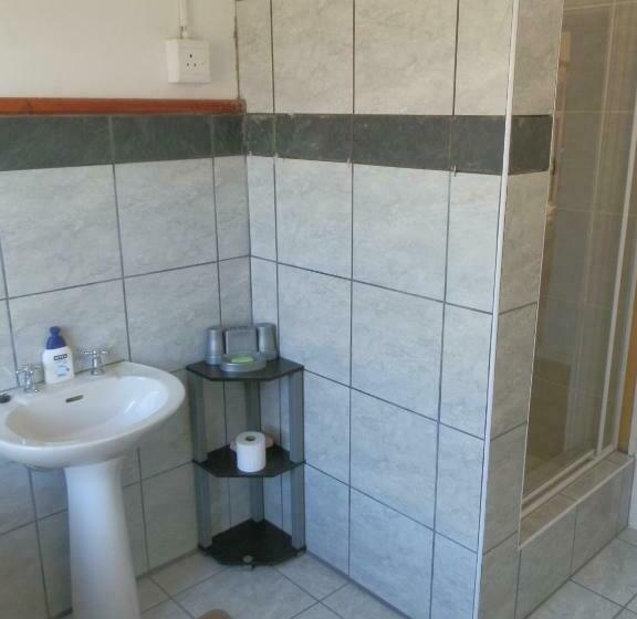 بنسيون Towerzicht Guest House