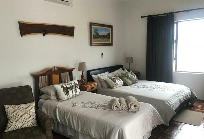 بنسيون Towerzicht Guest House