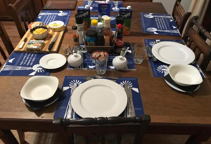 بنسيون Towerzicht Guest House