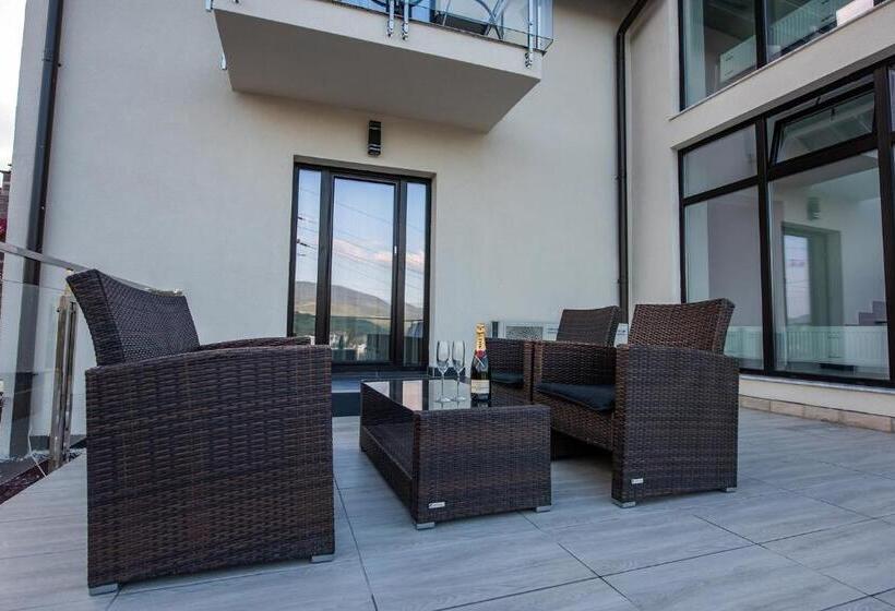 Pensiunea Carul Cu Flori