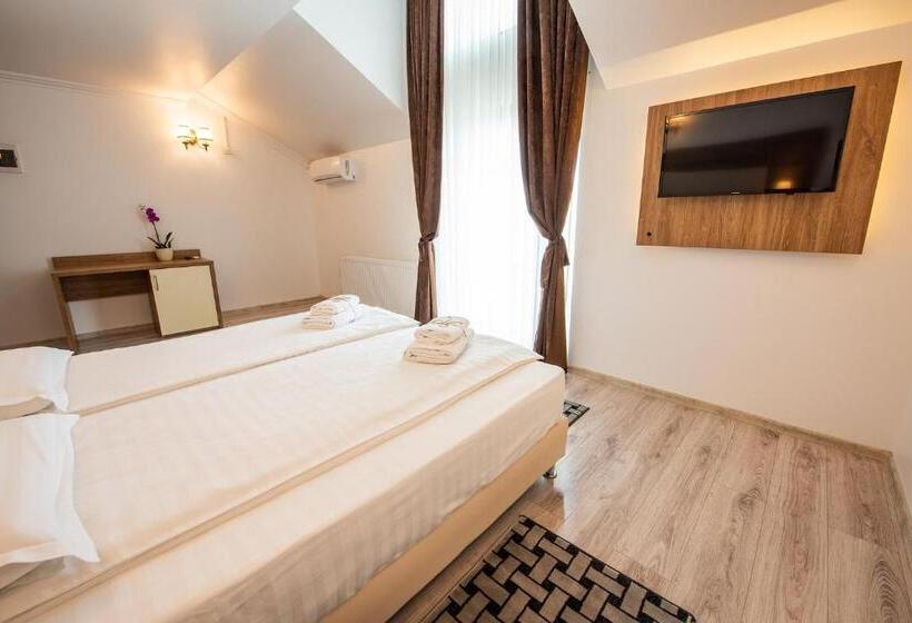 Pensiunea Carul Cu Flori