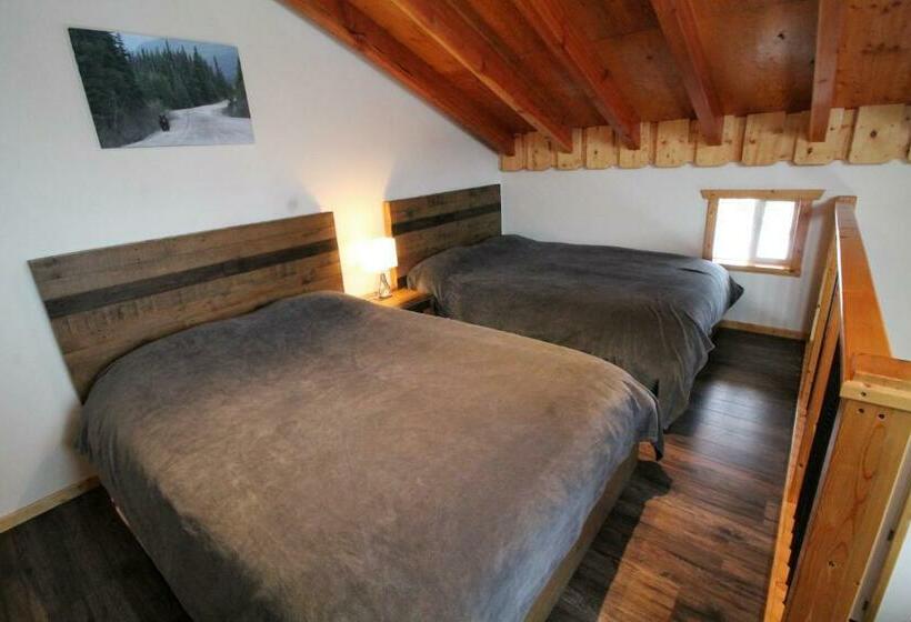 אתר נופש Red Cariboo Apartments