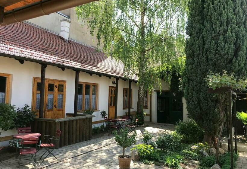 Scheinerhaus