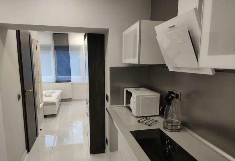 Aqua Solar Apartmanház