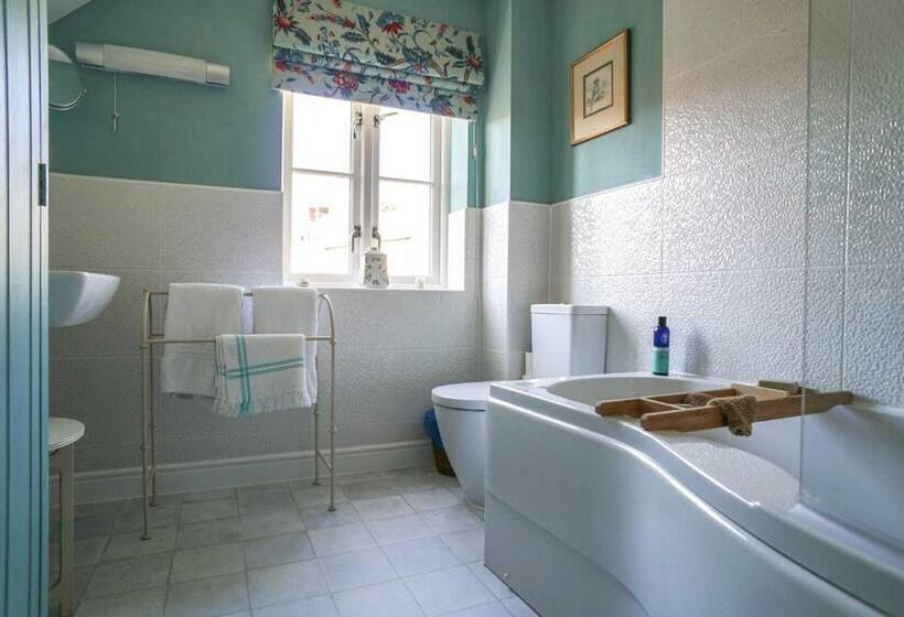 Bed and Breakfast 34 Grosvenor Drive