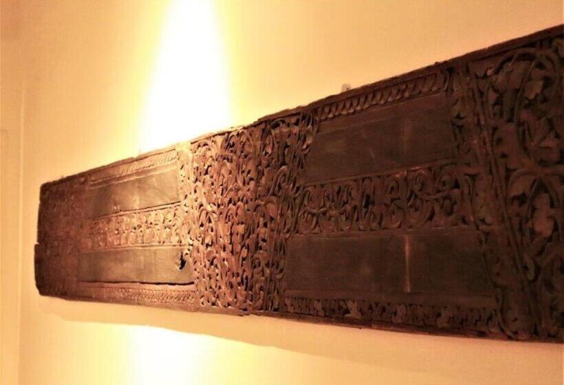 تختخواب و صبحانه Accademia00