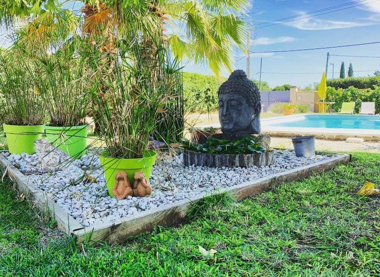 مبيت وإفطار Atelier Des Vidaux