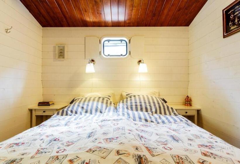 צימר Blackpearl Boat&breakfast