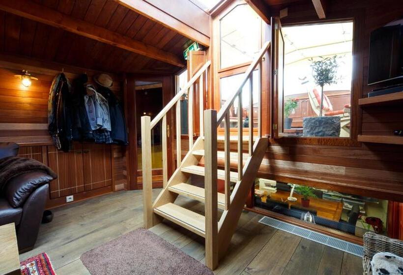 צימר Blackpearl Boat&breakfast