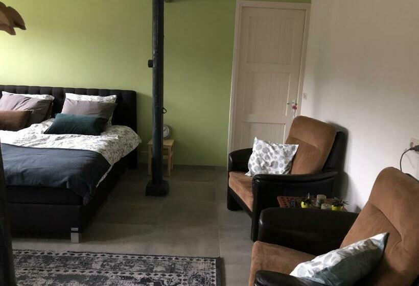 צימר Boerderij De Enkhoeve