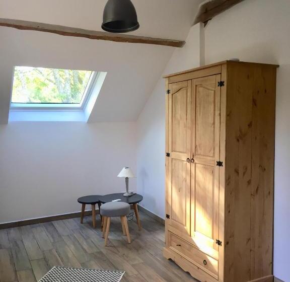 مبيت وإفطار Chambres D Hôtes Au Coeur De Lolhm