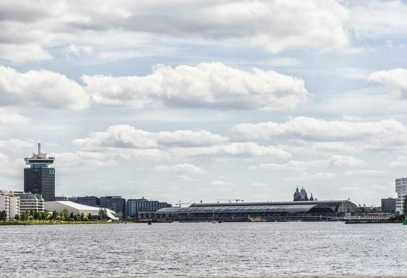 تختخواب و صبحانه Felicitas