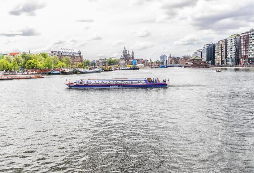 تختخواب و صبحانه Felicitas