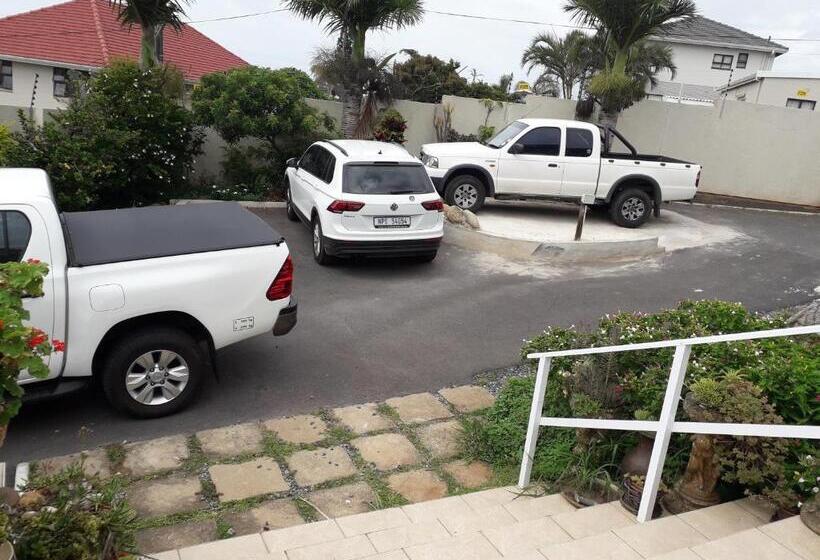 Bed and Breakfast Song Of The Whales