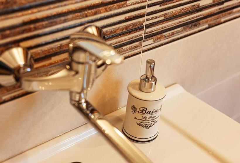 مبيت وإفطار Vén Diófa