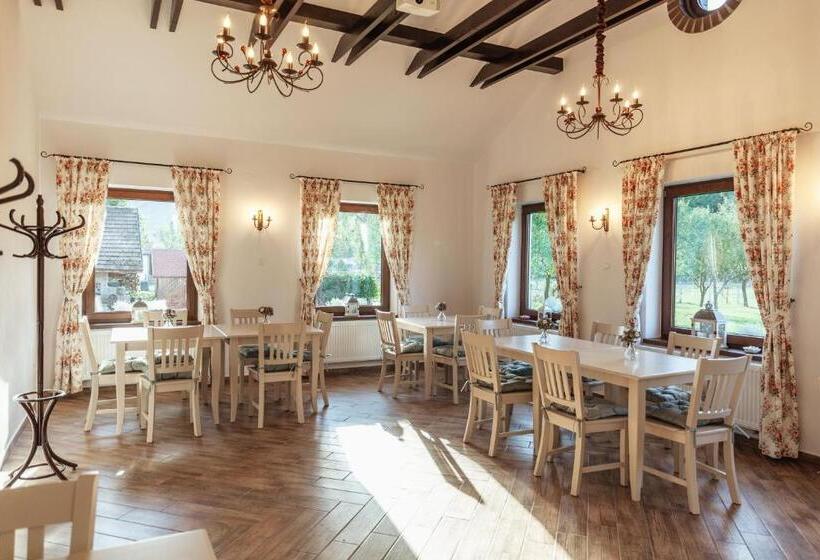 مبيت وإفطار Vén Diófa