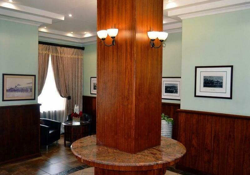 בית מלון כפרי Crown