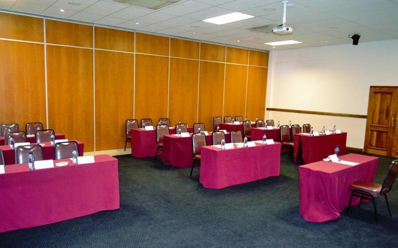 בית מלון כפרי Crown