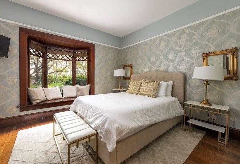 فندق De La Vina Inn