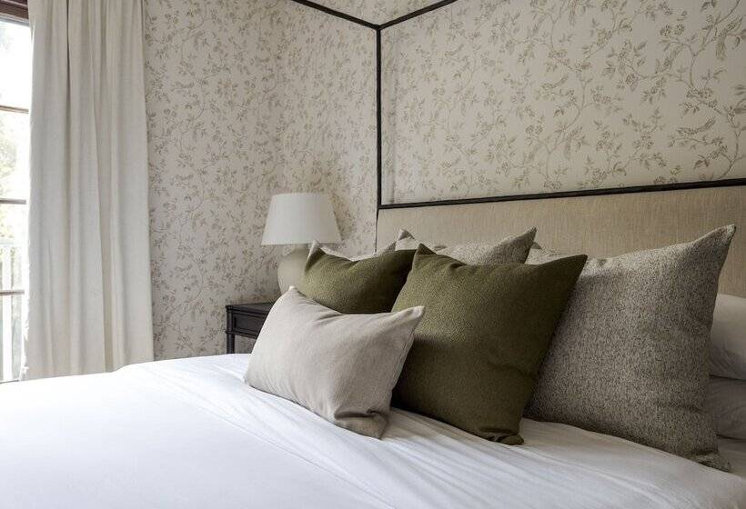 فندق De La Vina Inn