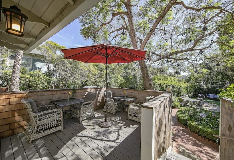 فندق De La Vina Inn