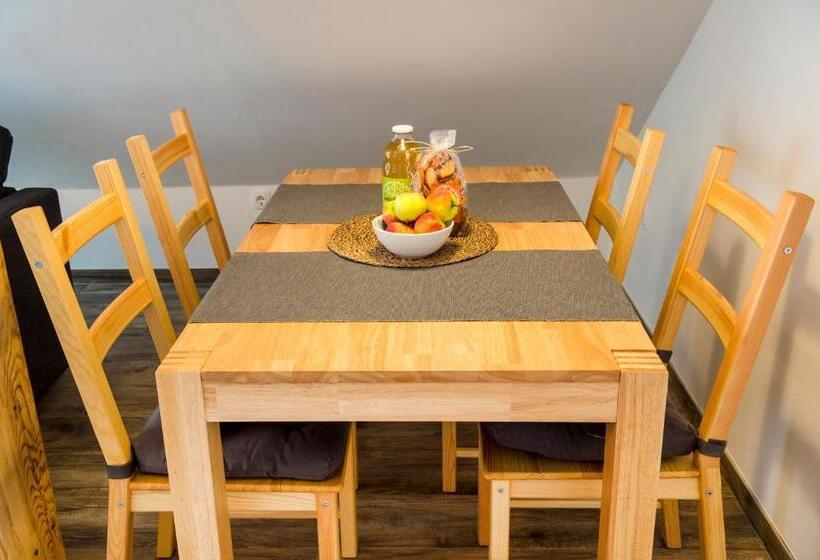 هتل Pr Jernejc Agroturism