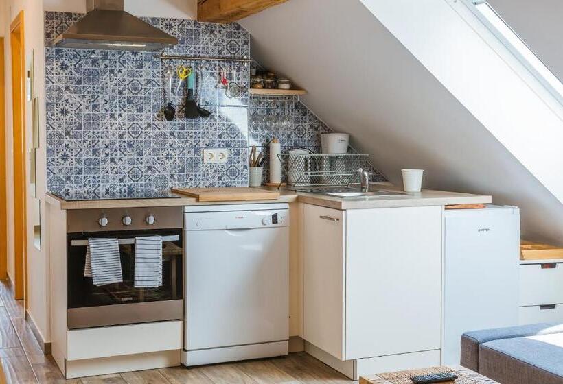 هتل Pr Jernejc Agroturism