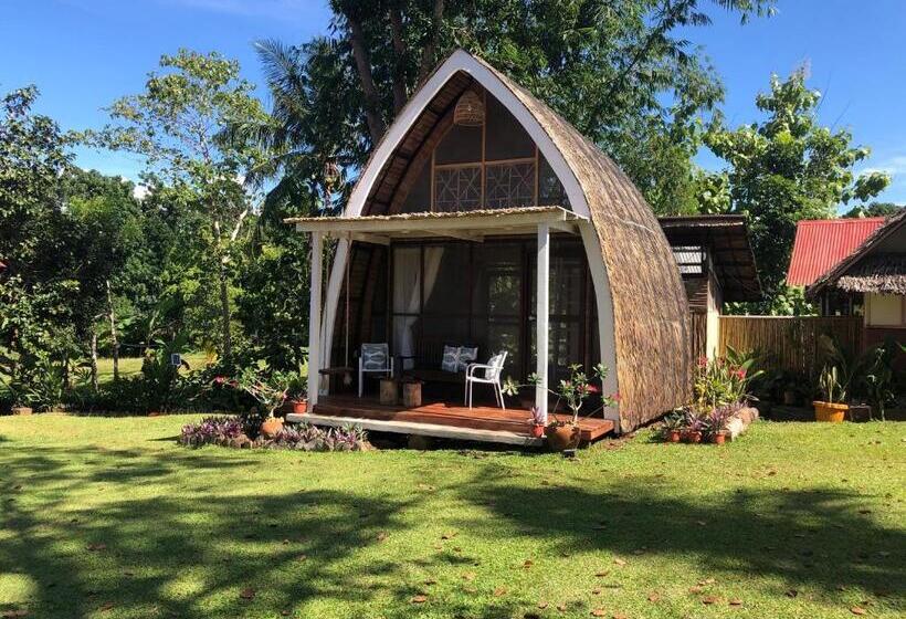 هتل The Cabins At Lvf