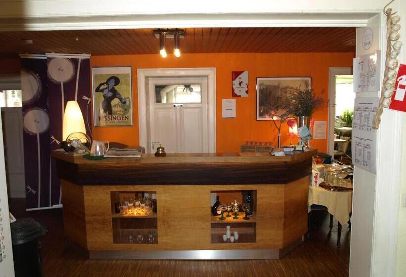 בית מלון כפרי Villa Arnold